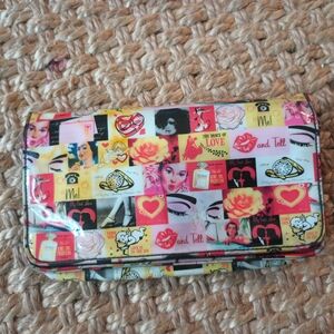 Relic Cross Body Wallet purse Phone, Credit Cards, Pics And Phones Holder